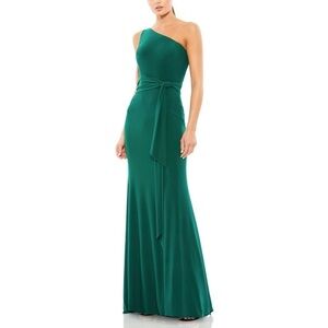 NWT Ieena Mac Duggal Emerald Jersey One Shoulder Belted Trumpet Gown, size 10